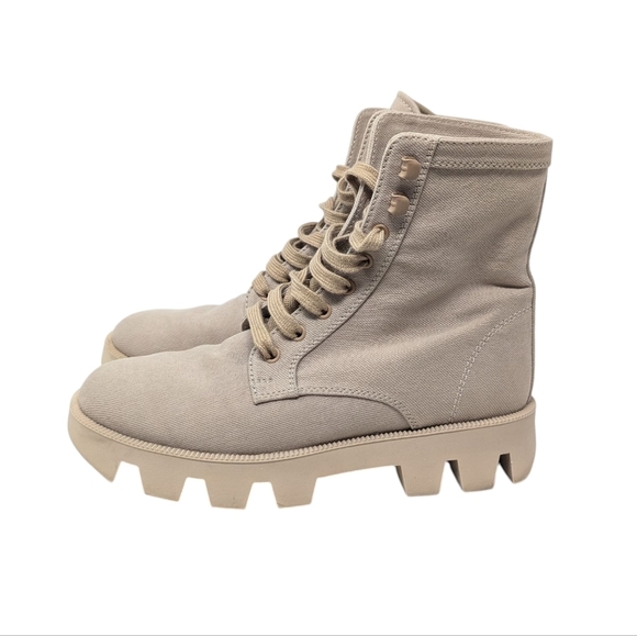 Prada Rocksand Light Beige Washed Denim Canvas Combat Lug Boots Size EU 38.5 - Picture 6 of 16